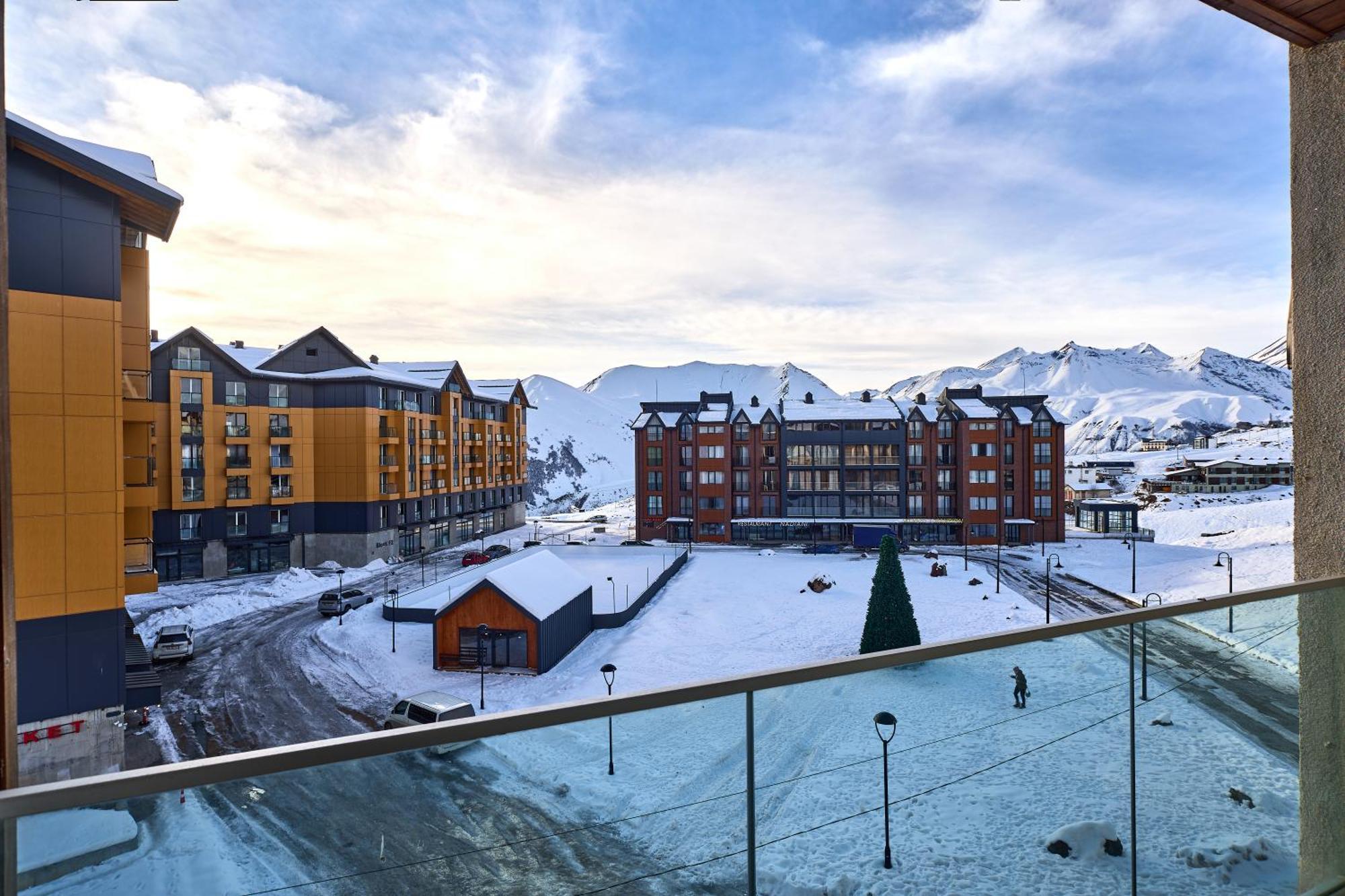 Panorama Apartments New Gudauri Exterior foto